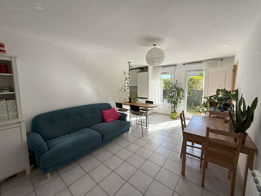 Appartement à MARCY-L&#039;ETOILE