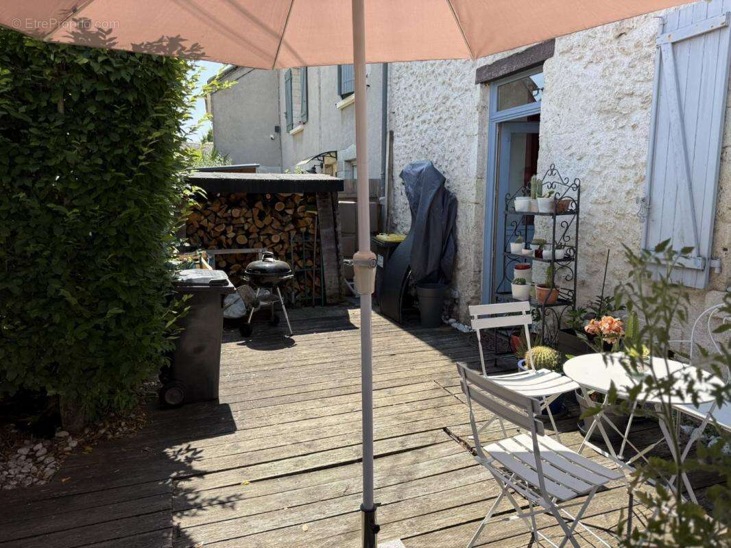 Maison 4 pièces 122 m² à vendre à Baule (45130) - photo 2