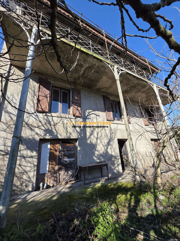 Maison à LA GRAND-CROIX