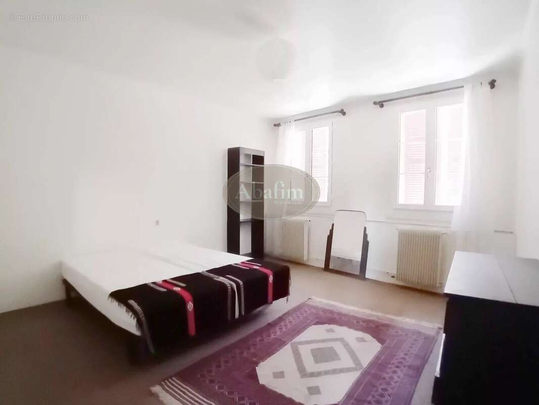 Maison à OLORON-SAINTE-MARIE