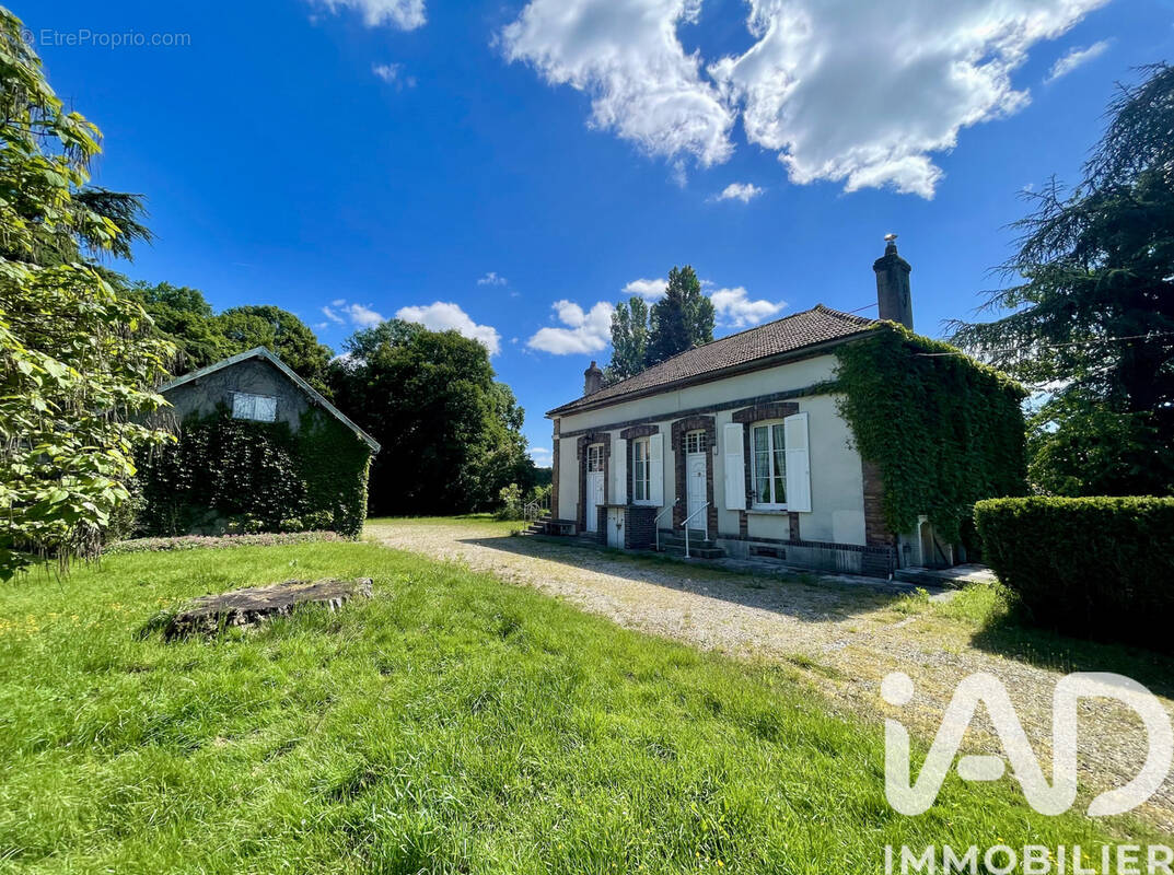 Photo 1 - Maison à EGRISELLES-LE-BOCAGE