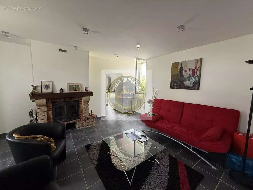 Maison à GERMIGNY-L&#039;EXEMPT