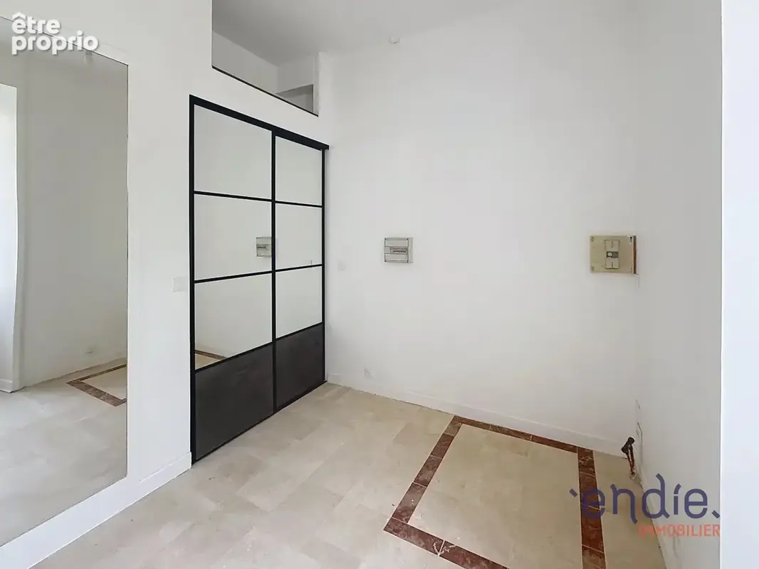 Appartement atypique 4 pièces avec jardin et parking dans un cadre exceptionnel - photo 9
