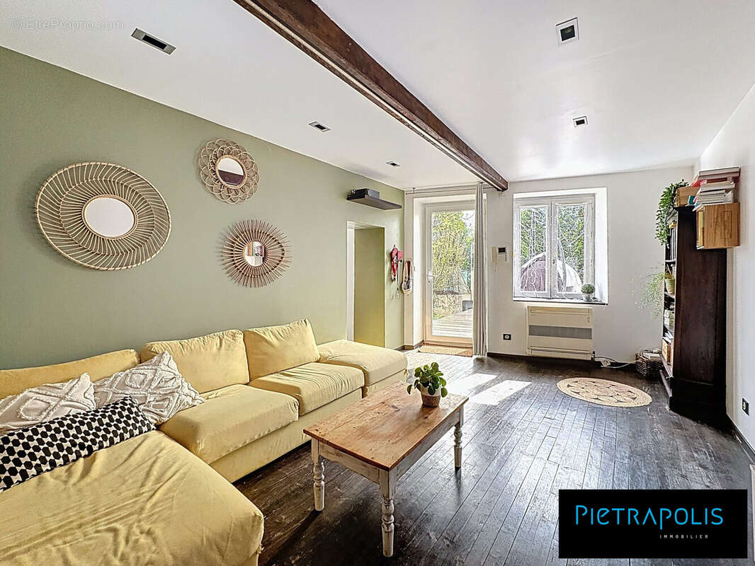 Appartement à SATHONAY-CAMP