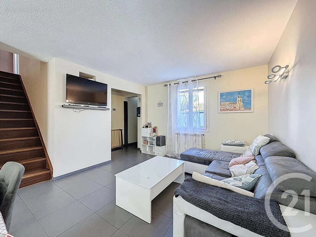 Maison 93 m² à Sete  - photo 9