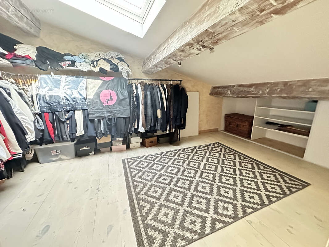 Maison à SIX-FOURS-LES-PLAGES