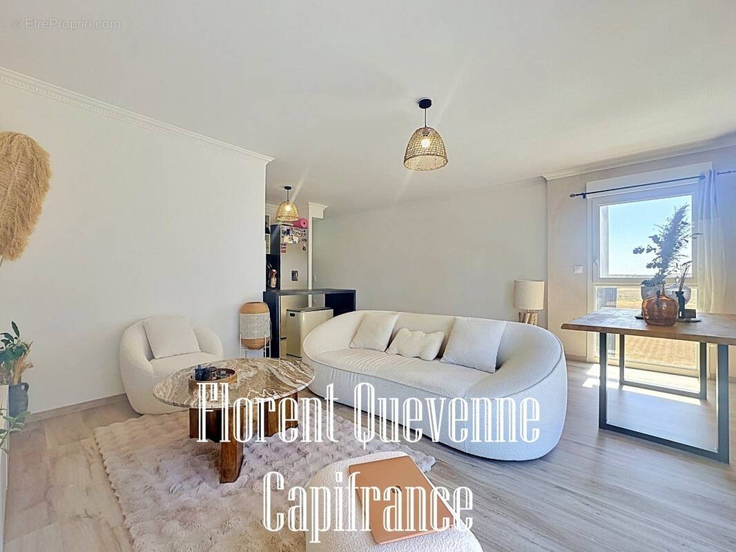 Appartement à FLEURY-SUR-ORNE