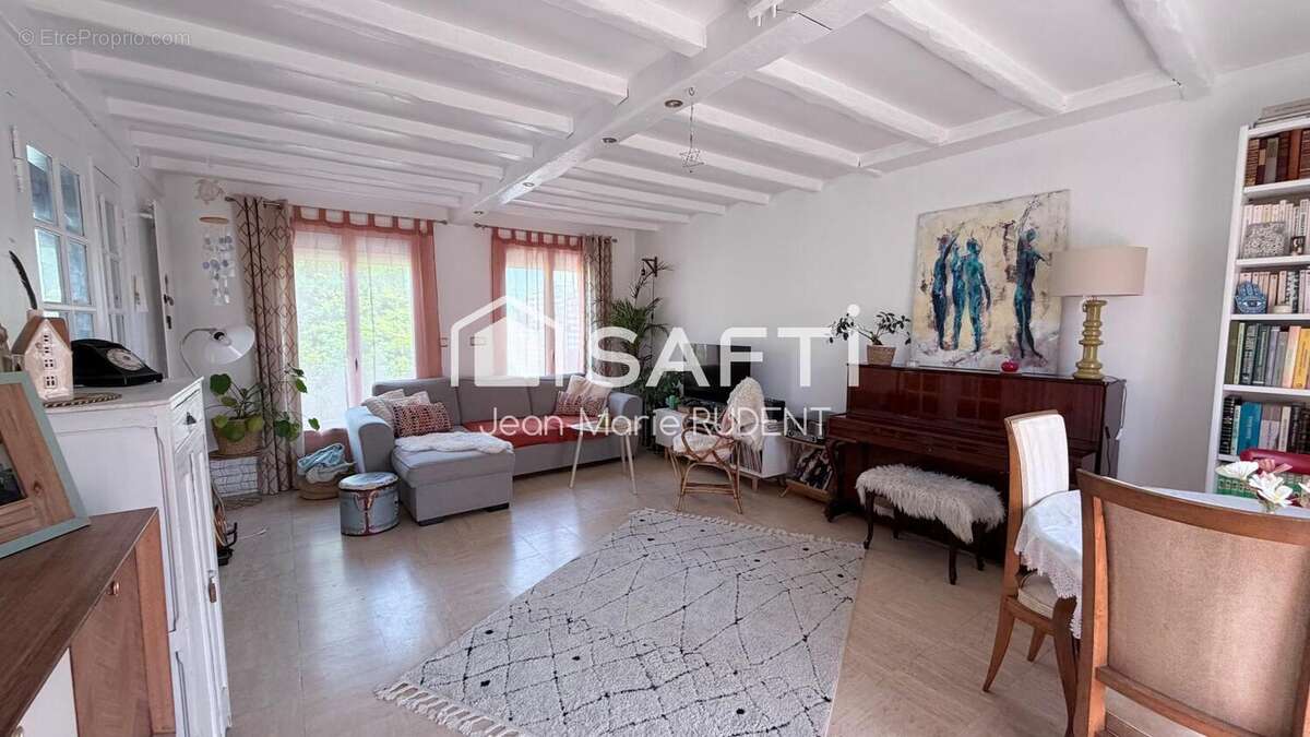 Photo 2 - Maison à LEUVILLE-SUR-ORGE