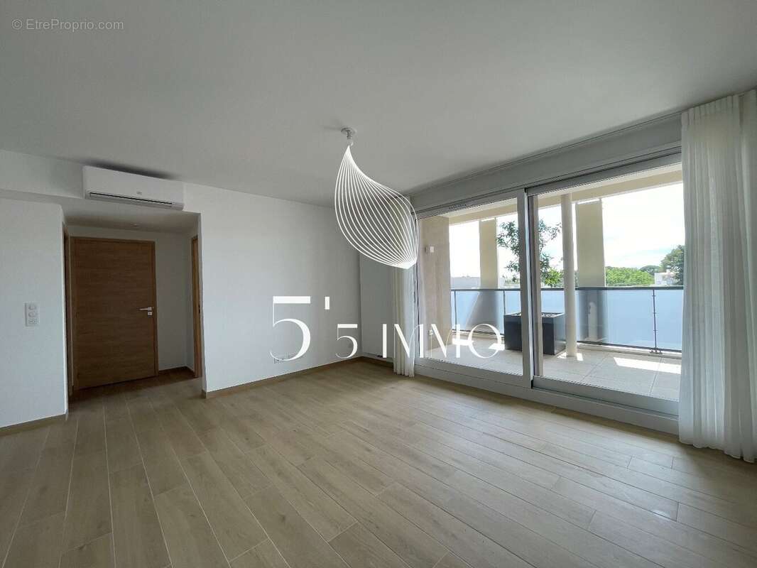 Appartement à CASTELNAU-LE-LEZ