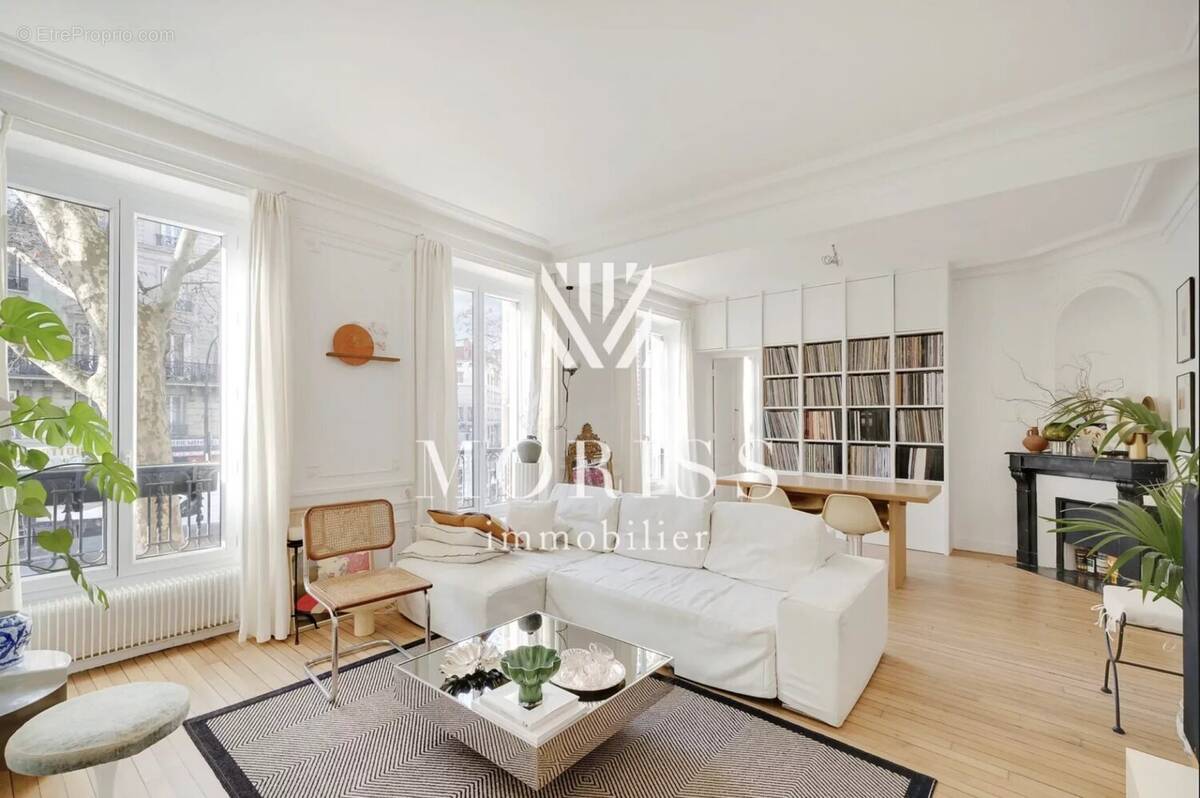 Appartement à PARIS-18E