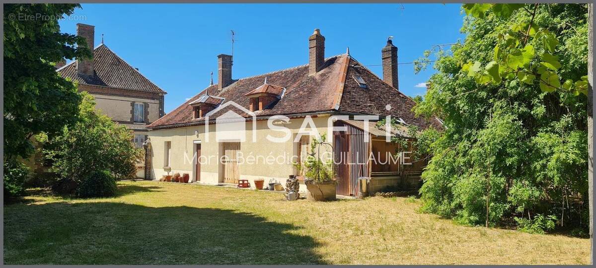 Photo 1 - Maison à AUXON