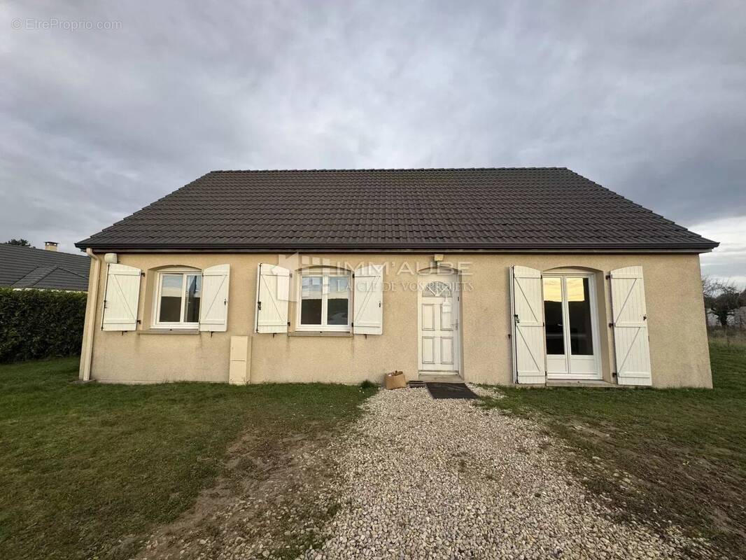 Maison à NOGENT-SUR-SEINE