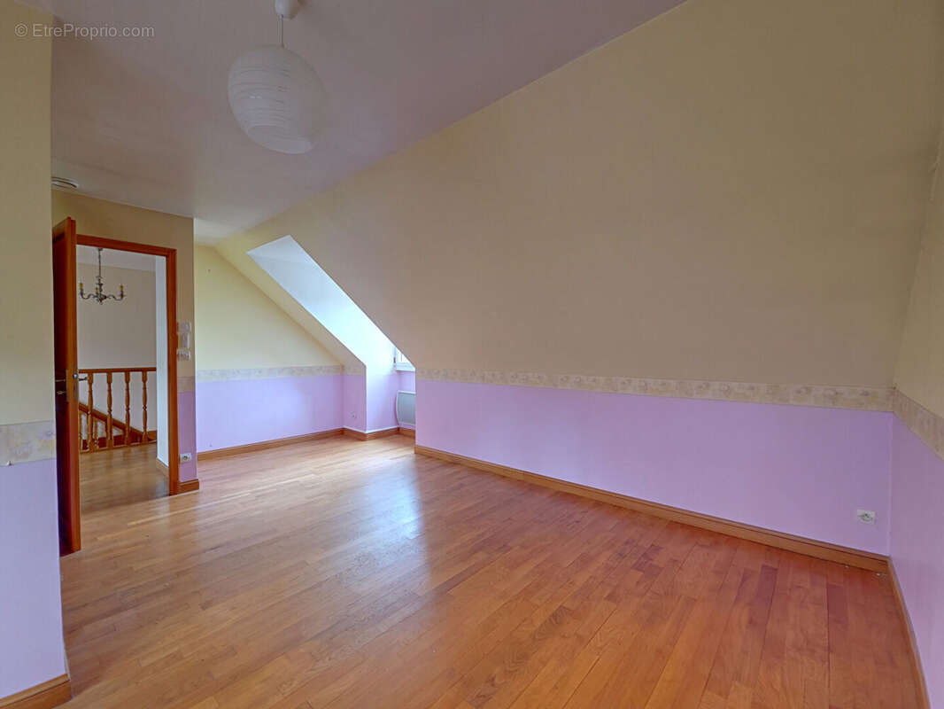Maison Familiale 4 chambres 10 mn MAINTENON Village de charme - photo 11