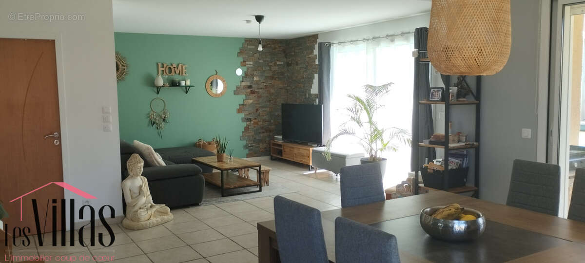 Maison à LE SOLER