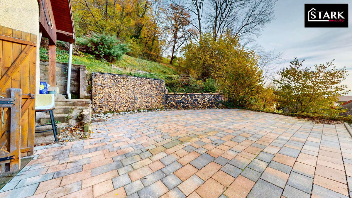 Maison à AUXELLES-HAUT