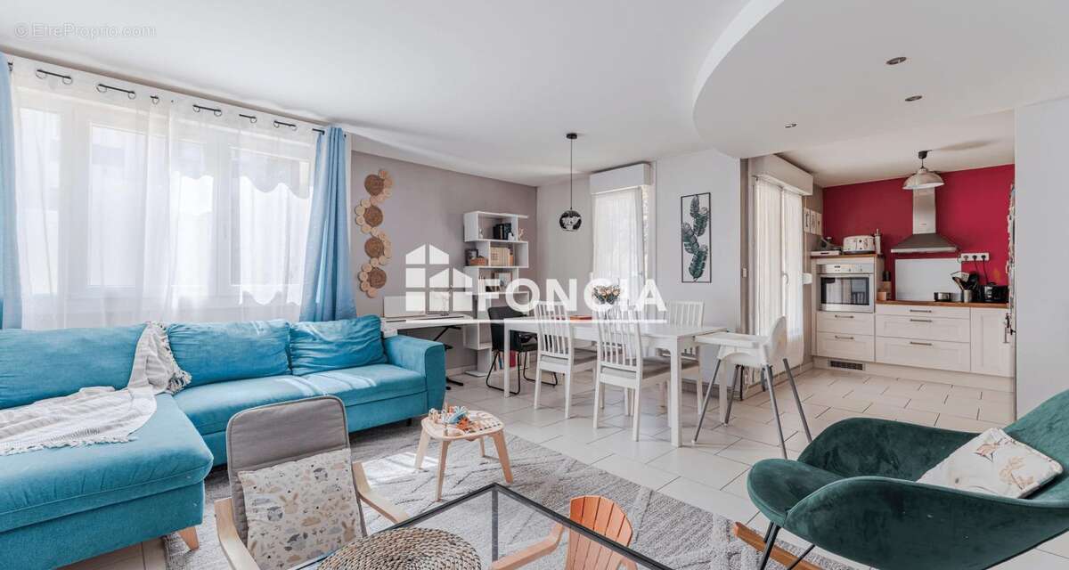 Appartement T4 avec balcon et stationnement – Saint-Avertin - photo 2