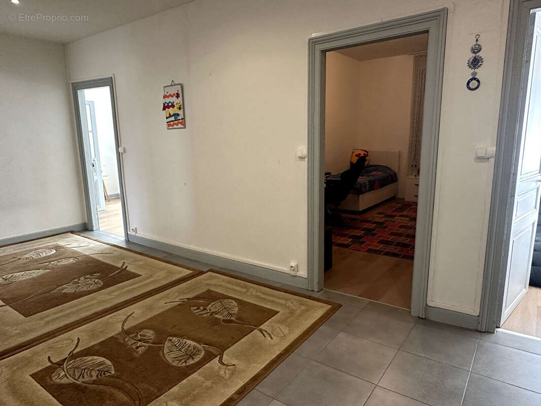 Appartement à BOHAIN-EN-VERMANDOIS