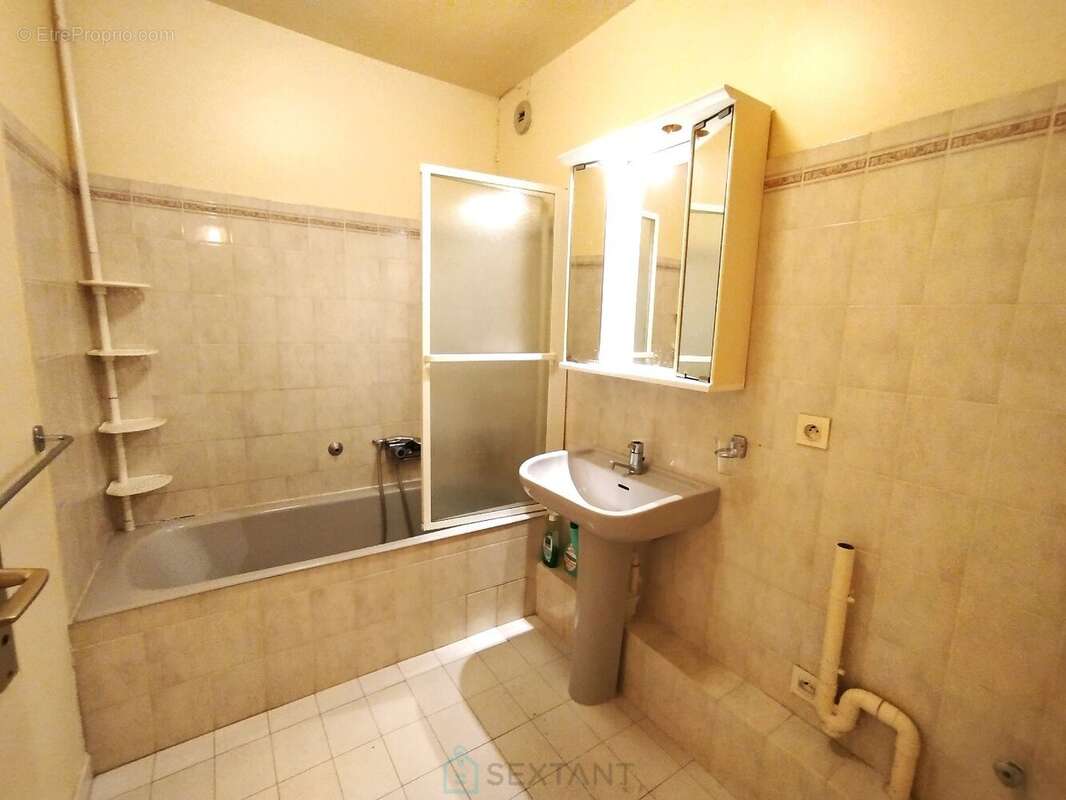 Appartement à SAINT-RAPHAEL