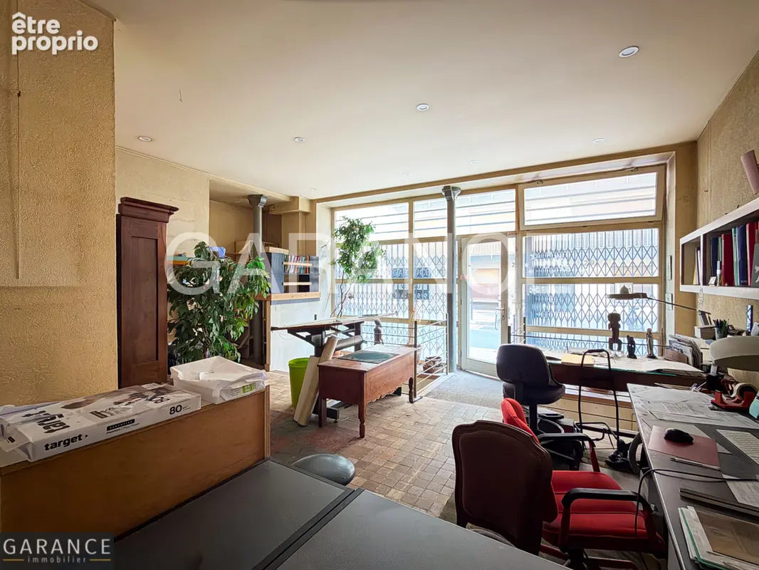 Photo Commerce à Paris-14e au prix de 555 000€