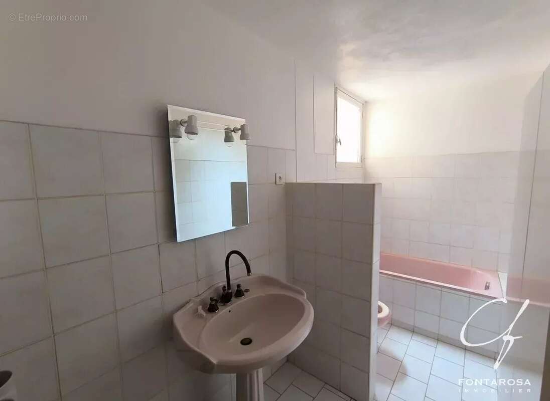 Appartement à FREJUS
