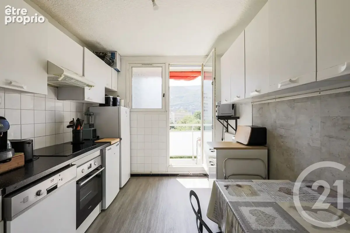 Appartement 4 pièces 66 m² à vendre à Seyssins (38180) - photo 6