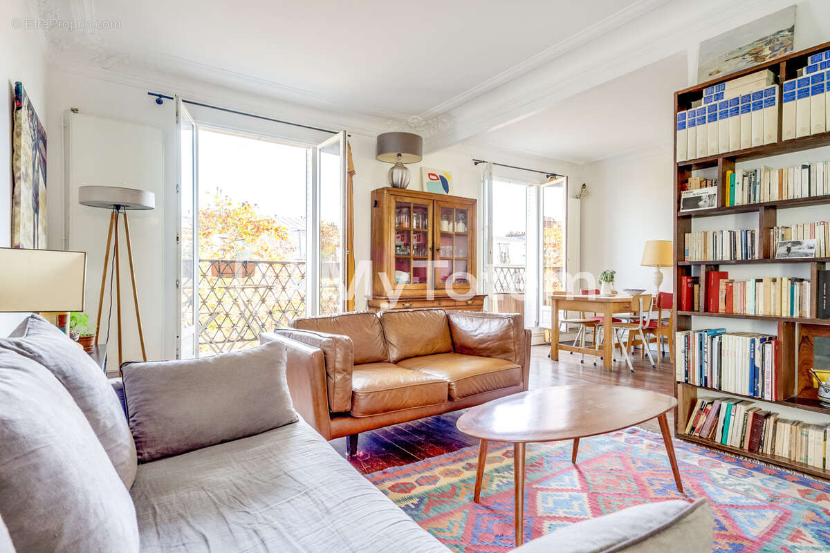 Appartement à PARIS-11E