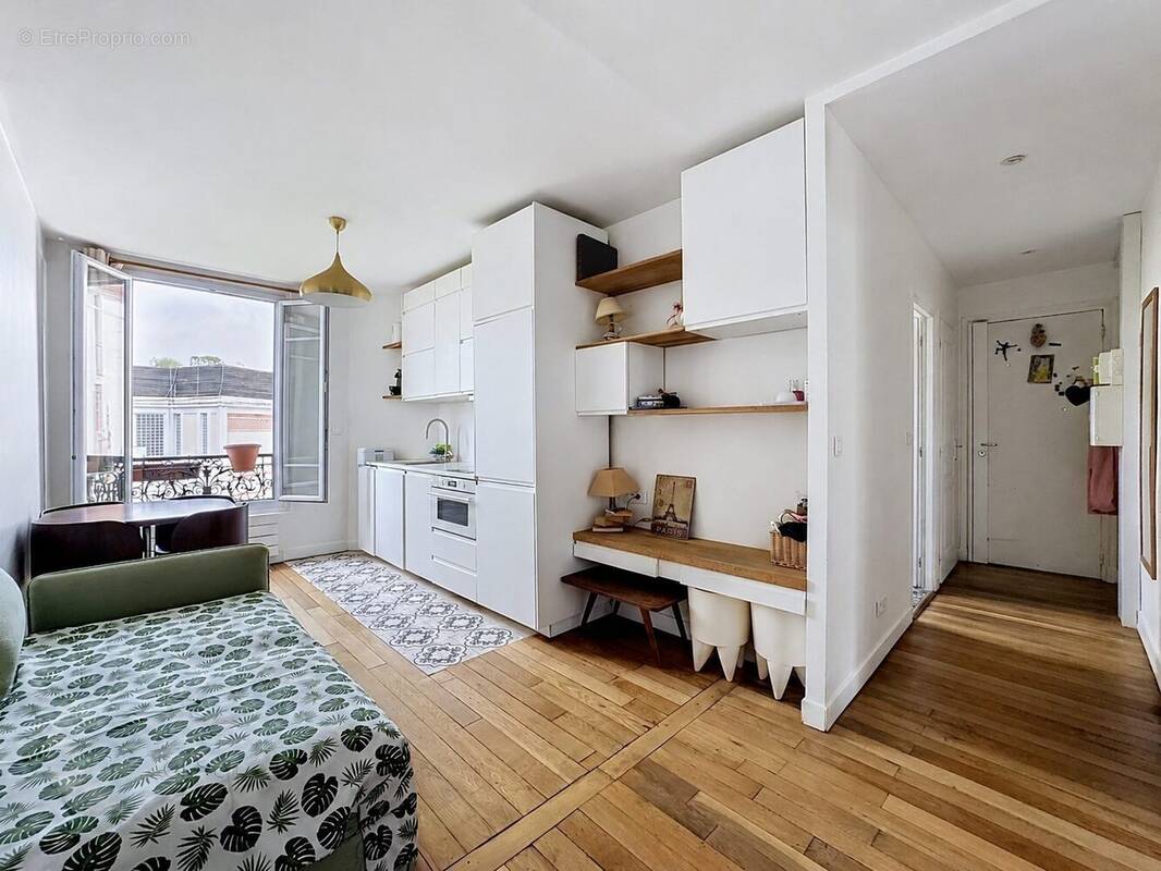Appartement à MONTROUGE