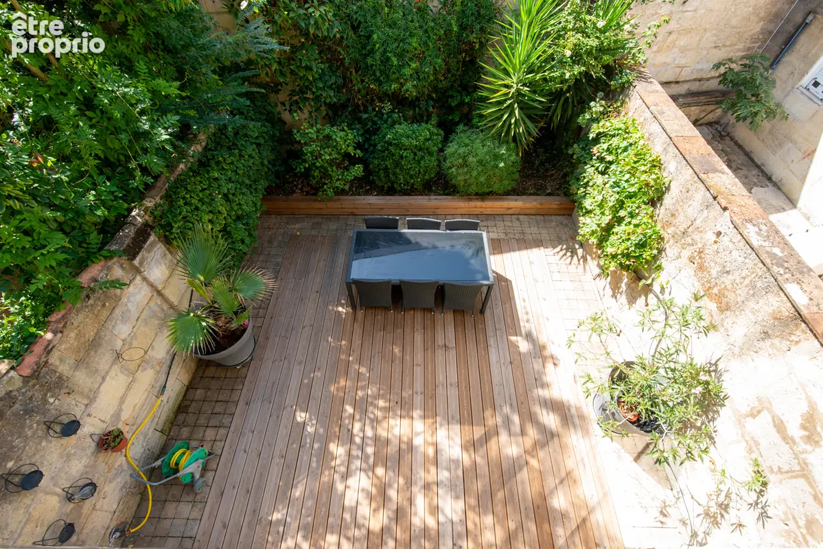 ARCHITECTURE BORDELAISE - 2014 - Maison de ville rénovée avec extérieur - photo 13