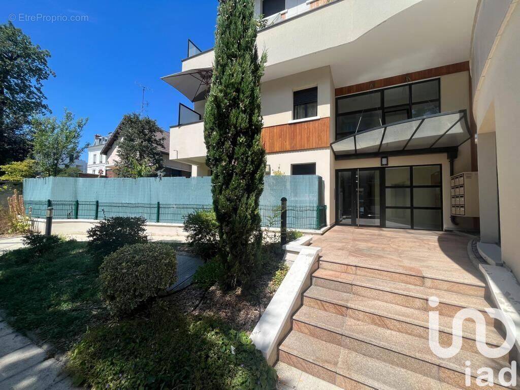 Photo 1 - Appartement à SAINT-MAUR-DES-FOSSES