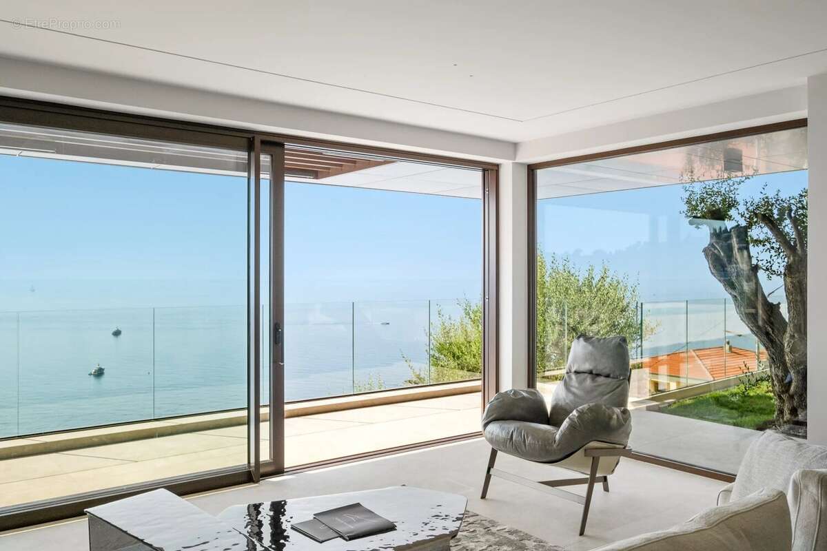 Maison à ROQUEBRUNE-CAP-MARTIN