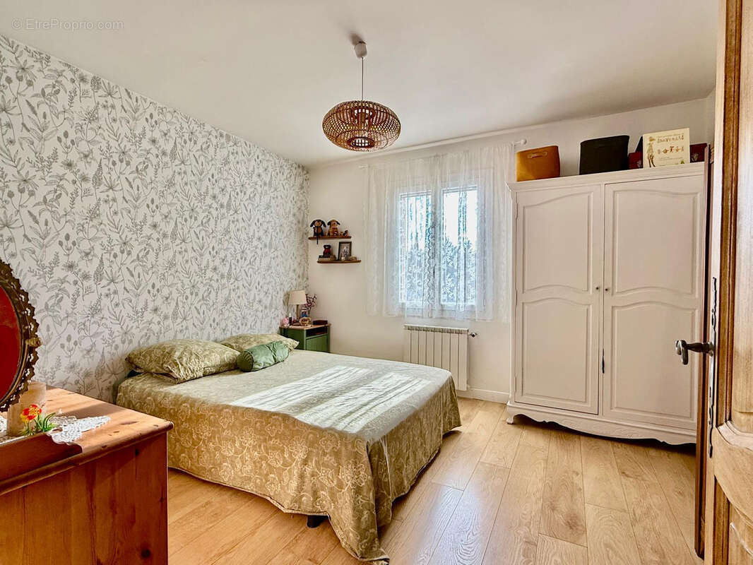 Maison à CHATEAURENARD