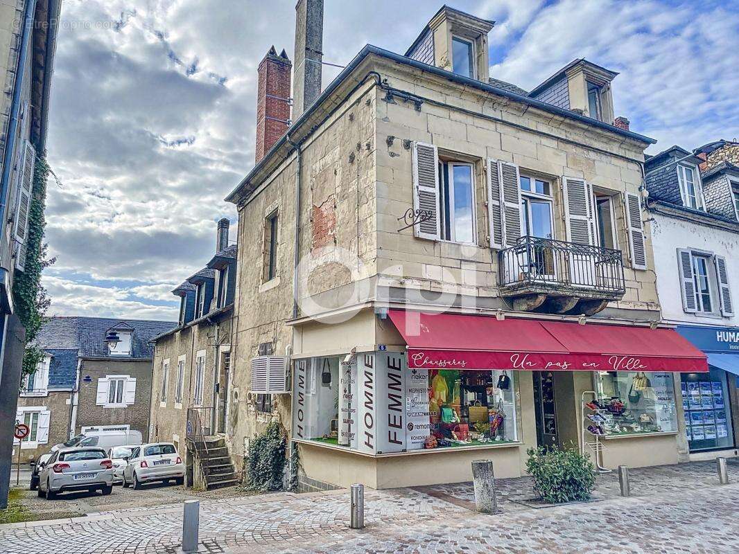 Appartement à TERRASSON-LAVILLEDIEU