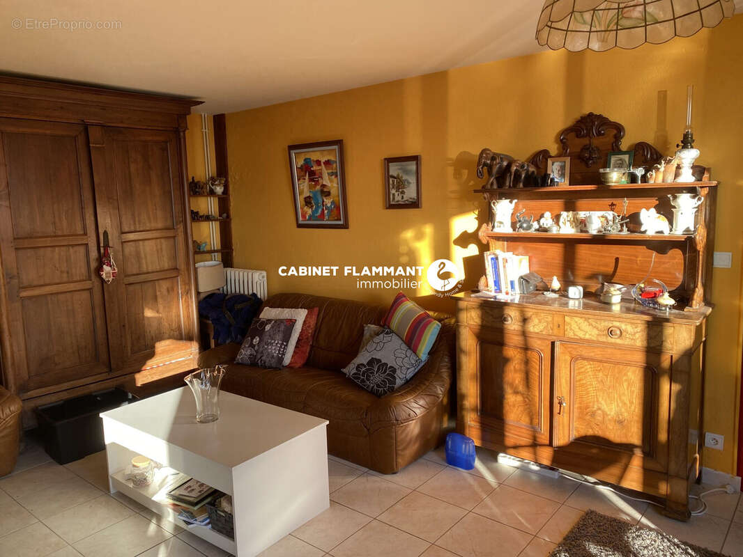 Maison à BUSSY-LE-GRAND