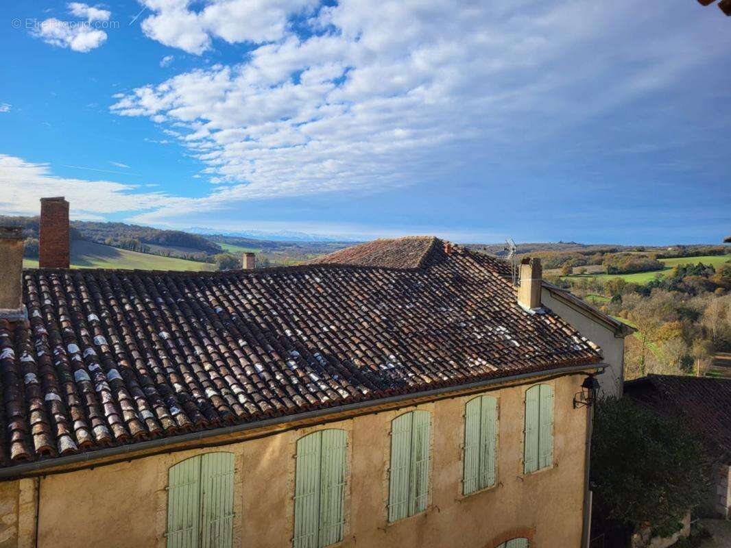 Maison à CASTELNAU-BARBARENS