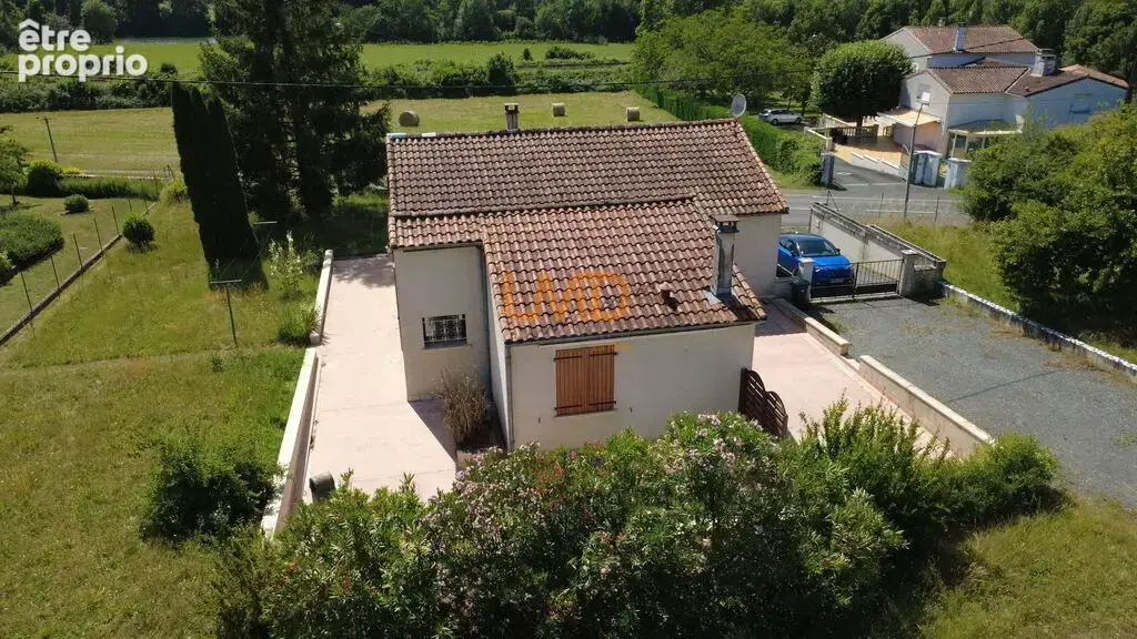 Maison de plain pied Bussac sur Charente - photo 5