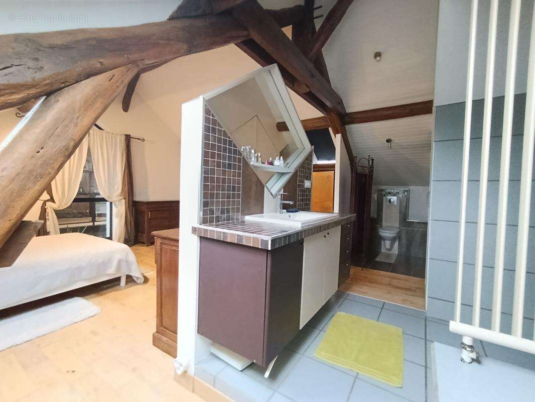 Maison à DAMMARIE-LES-LYS