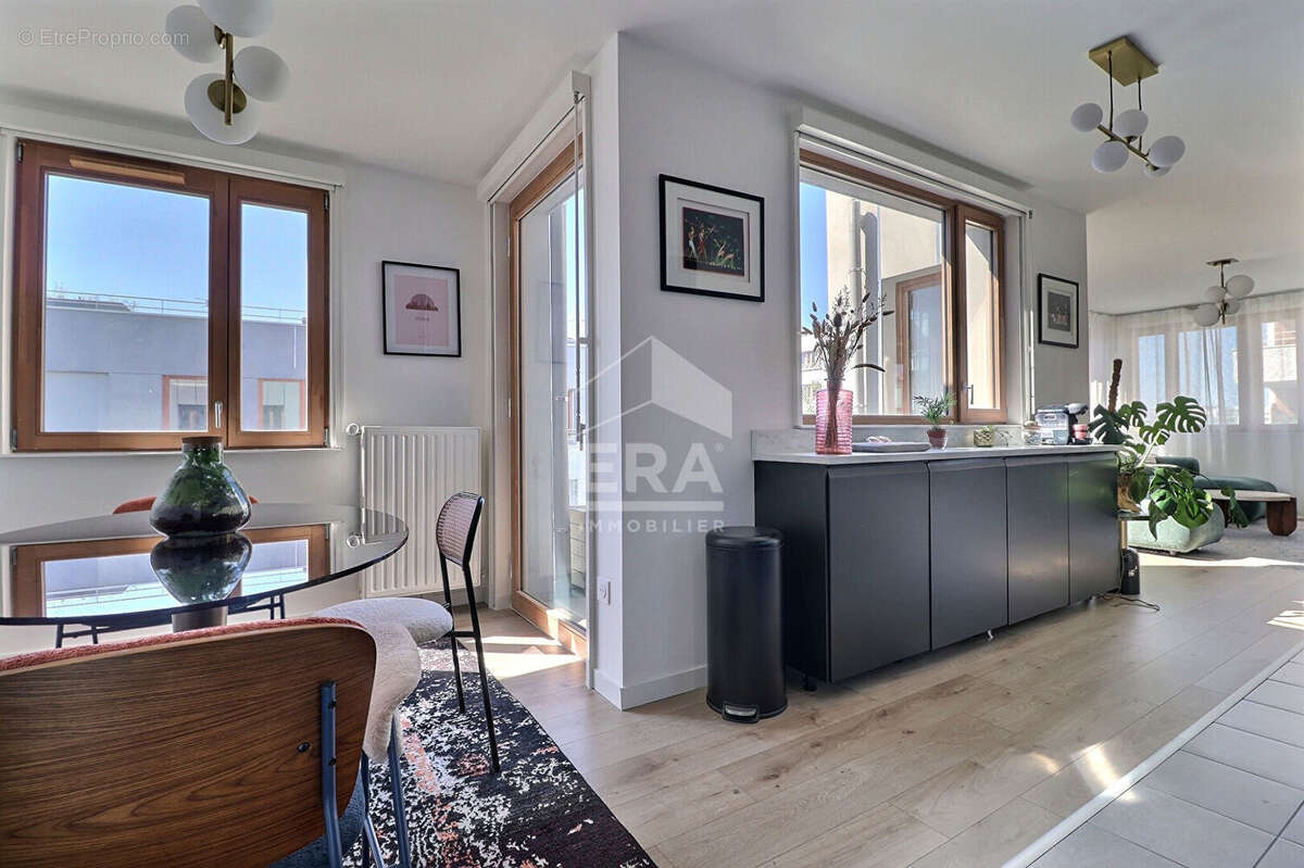 Appartement à SAINT-DENIS