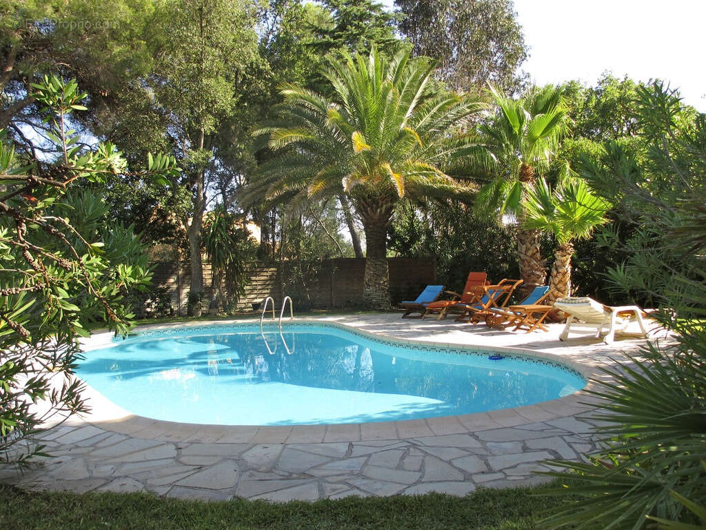 Maison à FREJUS