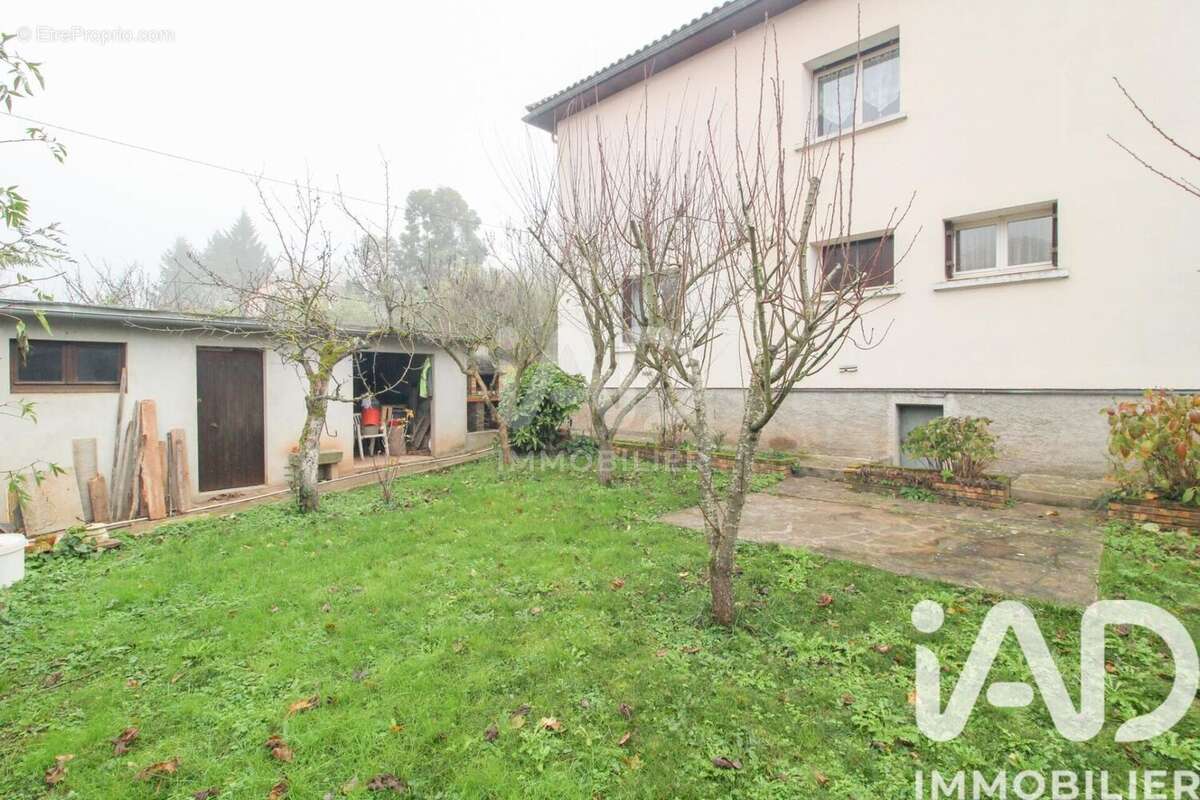 Maison 146 m² à Saint-Affrique  - photo 5