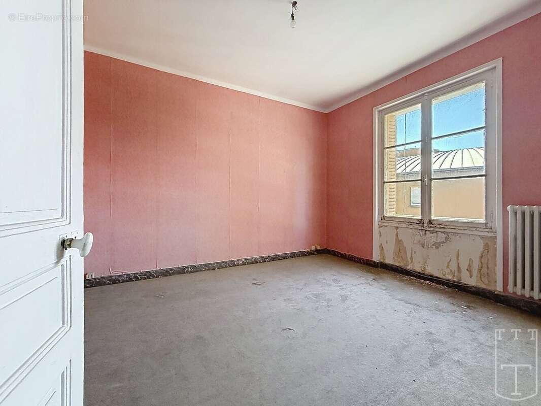 Appartement à AUBENAS