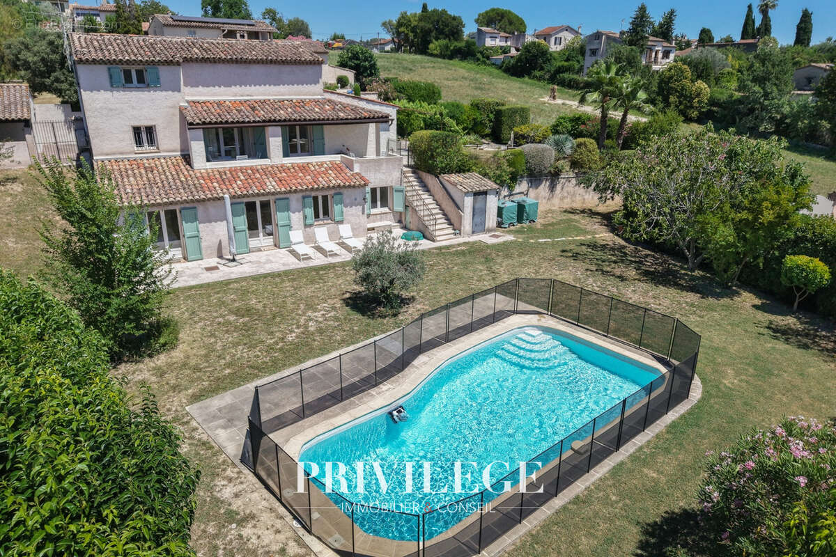 Maison à LA COLLE-SUR-LOUP