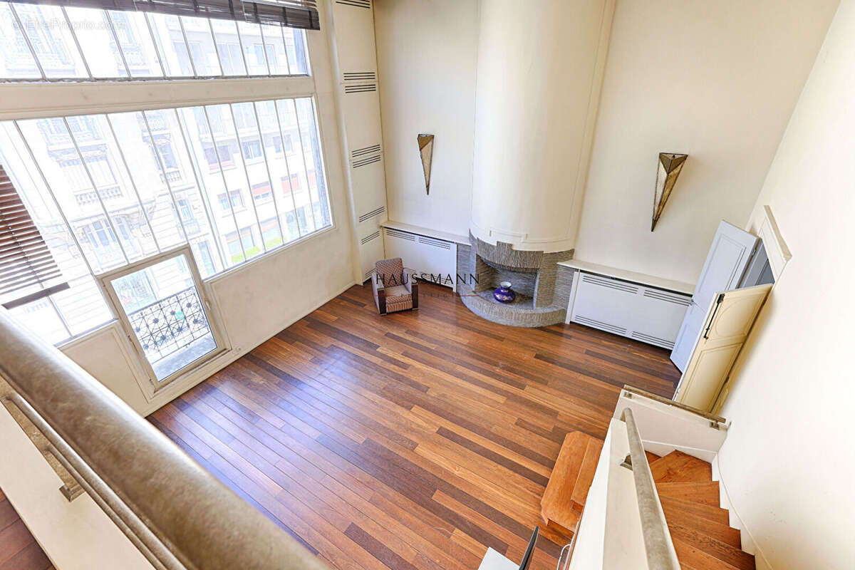 Maison à PARIS-17E