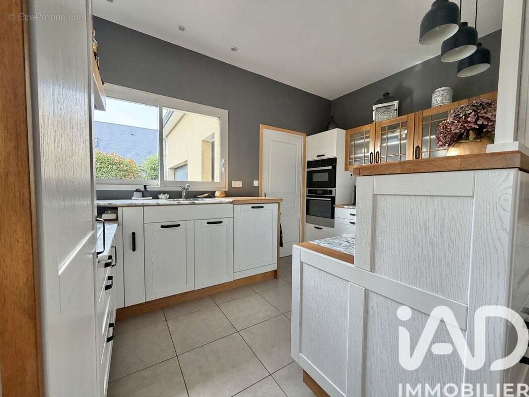 Maison 135 m² à Lithaire  - photo 5