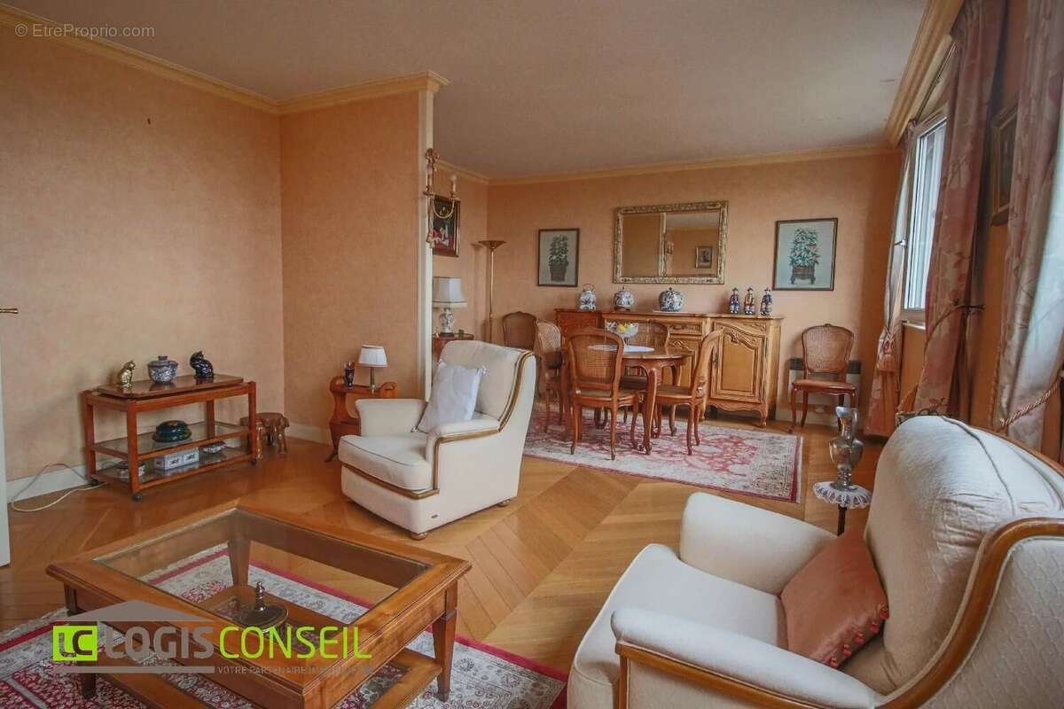 Appartement à CHATENAY-MALABRY