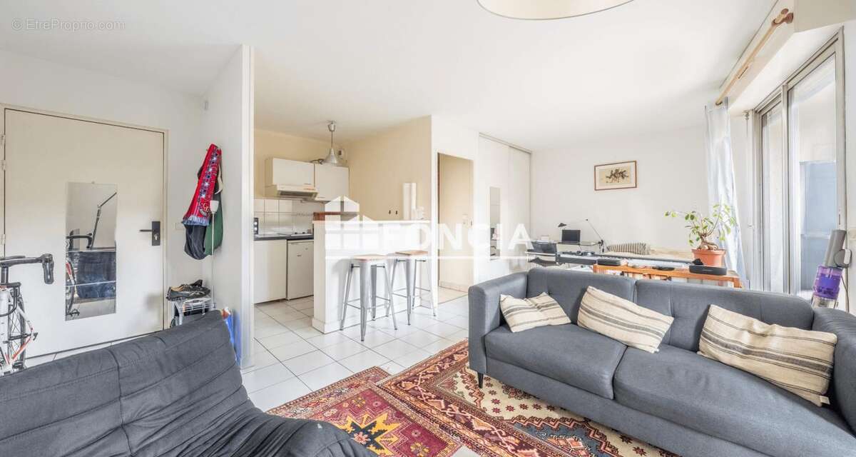 Appartement à BORDEAUX
