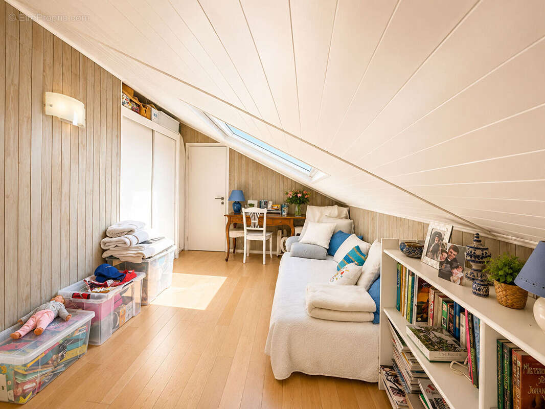 Appartement à DOUVAINE