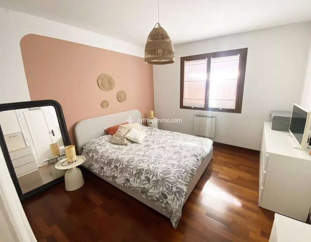 Maison à SIX-FOURS-LES-PLAGES