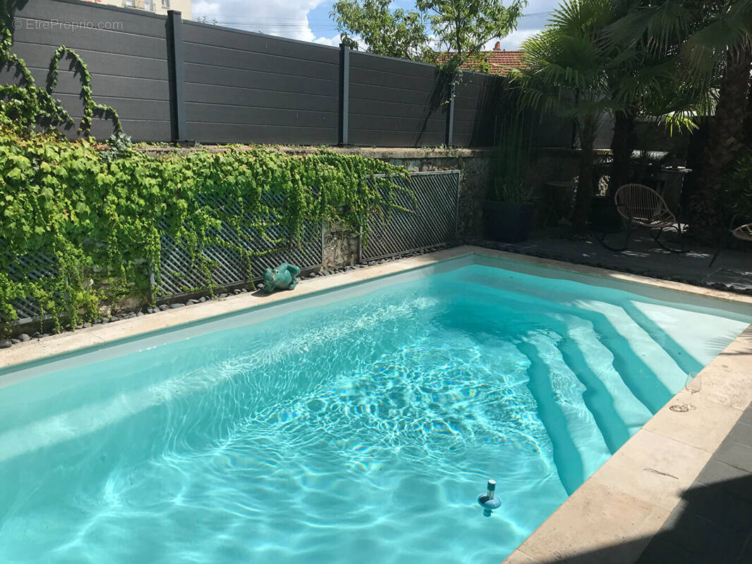 Maison à JOUE-LES-TOURS