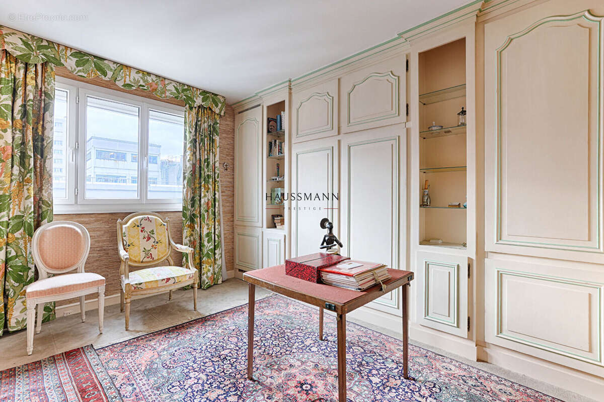 Appartement à PARIS-12E