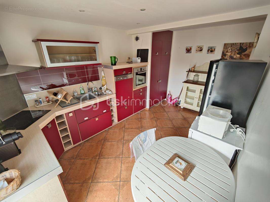 Appartement à MONTREDON-DES-CORBIERES